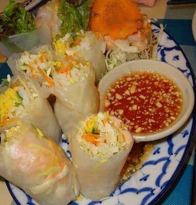 ティーヌン市ヶ谷店