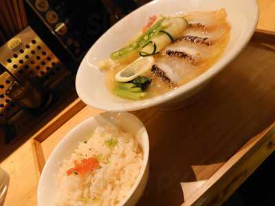 真鯛らぁめん まちかど