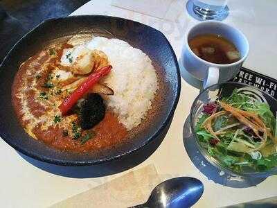 Weekend Garage Tokyo