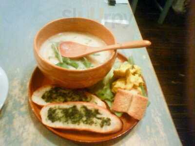 シャッツキステ