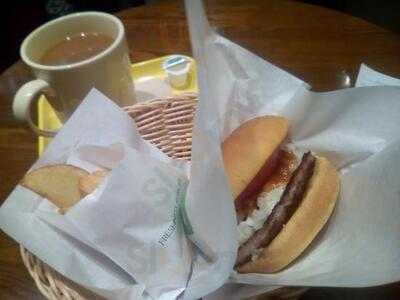 フレッシュネスバーガー キャットストリート店