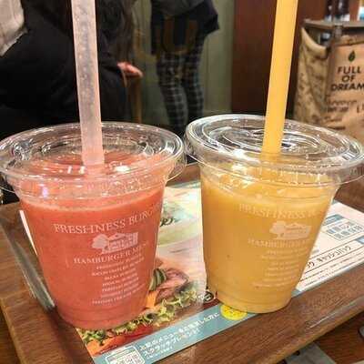 フレッシュネスバーガー キャットストリート店