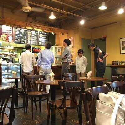 フレッシュネスバーガー キャットストリート店