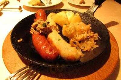 レーゼン ヴァルト 表参道ヒルズ店