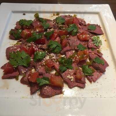 肉バル 肉ソン大統領 秋葉原店