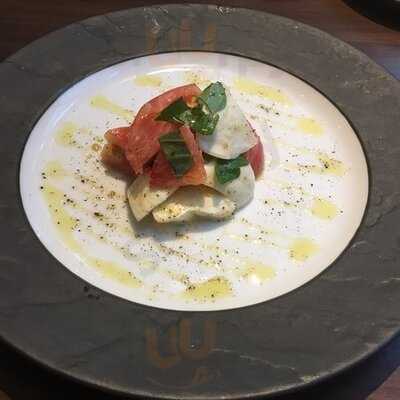 肉バル 肉ソン大統領 秋葉原店