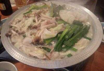 もつ焼き いしん 西新宿店