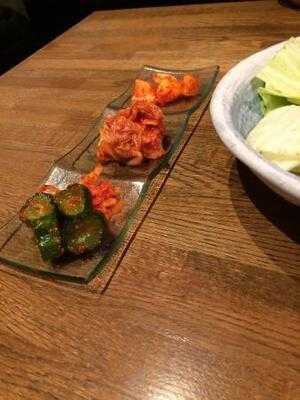 炭火焼肉・にくなべ屋 神戸びいどろ