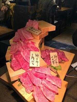炭火焼肉・にくなべ屋 神戸びいどろ