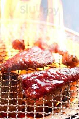 炭火焼肉・にくなべ屋 神戸びいどろ