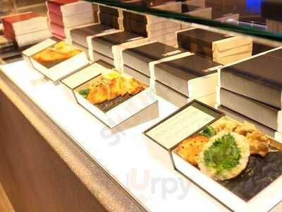 刷毛じょうゆ海苔弁 山登り エキュート東京