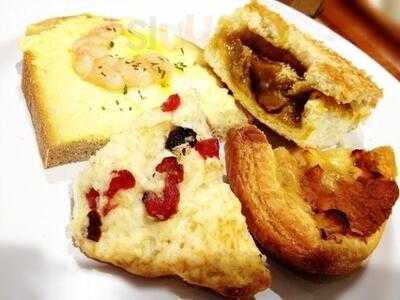 サンドッグ イン コウベヤ 霞が関飯野ビル