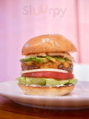 ヘンリーズ バーガー 秋葉原店