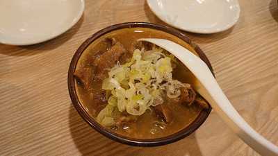 日本橋紅とん 神田神保町店