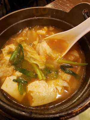 日本橋紅とん 神田神保町店