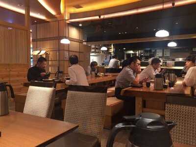 博多もつ鍋やまや 御茶ノ水ワテラス店