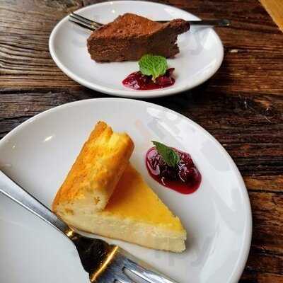 燻製バル Smoke Works