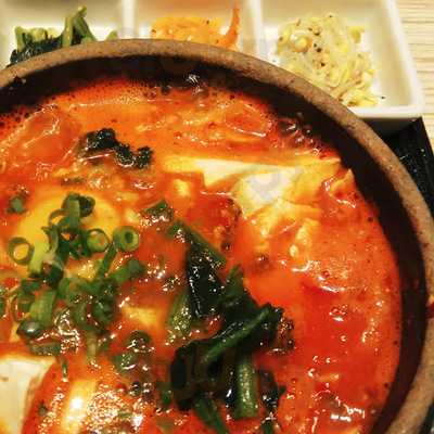 東京純豆腐 丸の内パレスビル店