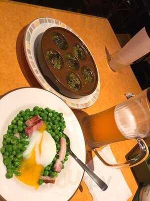 サイゼリヤ 恵比寿駅東口店