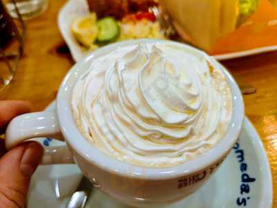 カフェ ストラーダ