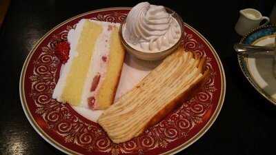 カフェ ラ ミル サンローゼ赤坂店