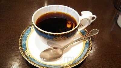 カフェ ラ ミル サンローゼ赤坂店