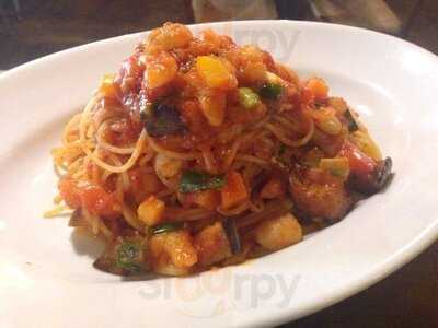 街のパスタ屋ピザの店 デニーロ