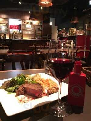 ビストロ ポンヌフ