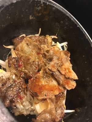 焼肉丼 たどん