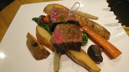 カフェ ルビーオン青山