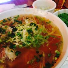 ニャーヴェトナム・フォー麺 新宿タカシマヤ店