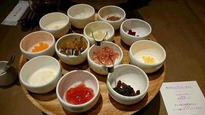 ロッシニテラス