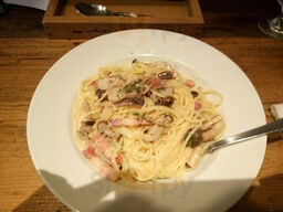 スクリーミンホップ