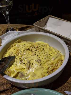 カフェ キングストン