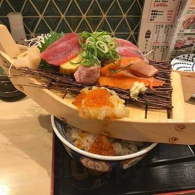 鮨 酒 肴 杉玉 神保町店