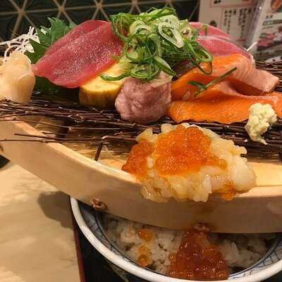 鮨 酒 肴 杉玉 神保町店