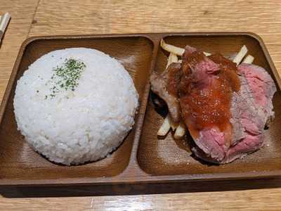 Meetmeats5バル 神保町店