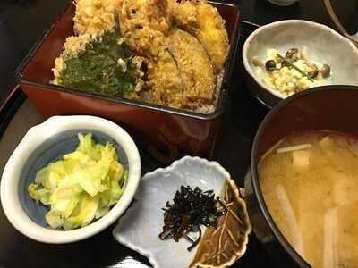 新日本料理 魚の旨い店漁楽洞