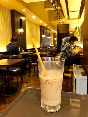 サンマルクカフェ神田西口店