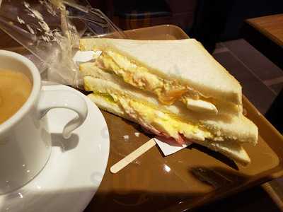 サンマルクカフェ神田西口店