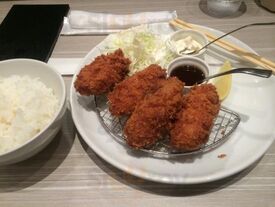 ガンボ＆オイスターバー 大手町店