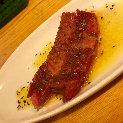 ニクアザブ学芸大学店