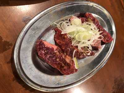 炭火焼肉 ホルモン忠吉