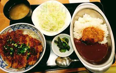 とんかつ工房＋