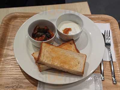 ミカフェート 一ツ橋店