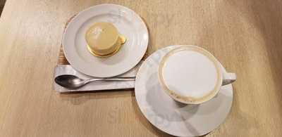 ミカフェート 一ツ橋店