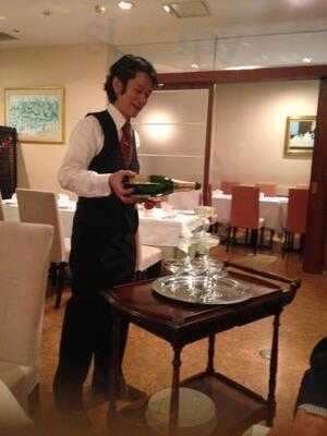 Bar はる Restaurant