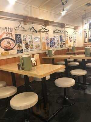 博多らーめん由丸大手町店