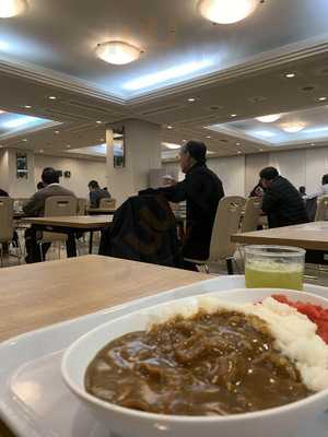 レストラン アターブル