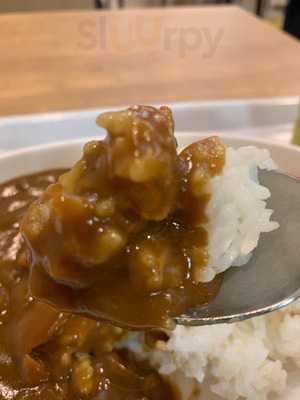 レストラン アターブル